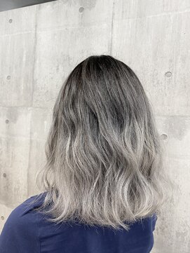 ジェンダーヘア(GENDER hair) ホワイトグラデーション#ホワイトカラー#ホワイトアッシュ9/N