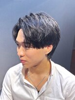 ビーダンディー(Bee dandy)&nbsp;ビジネスツーブロック ミディアムショートウルフ センターパート