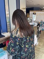 コワファースト 大分(COIFF1RST) インナーホワイトの赤み消しカラー