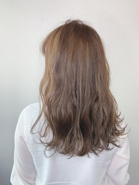 トリック(Trick) ライトブラウン/レイヤーカット/髪質改善