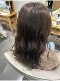 オリーブグレージュカラー