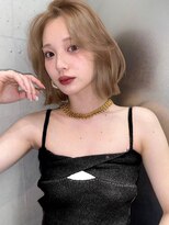 《SOYON》束感レイヤーボブとハイトーン