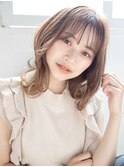 大人可愛い小顔魅せミディグレージュ217