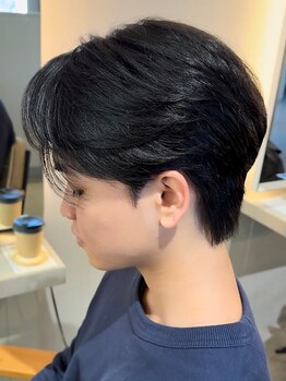 ハイフン(hyphen)の写真/メンズ地毛風縮毛矯正で毎日をカッコよく♪