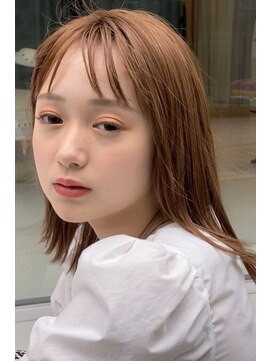 プール(POOL) シースルーカットとシースルーベージュ