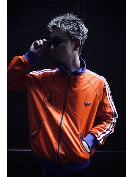 リップスヘアー 銀座(LIPPS hair) 金髪ショート　40代メンズショート