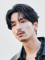 フィフス 大分(fifth)&nbsp;大分フェザーパーマメンズカットラウンドマッシュセンターパート