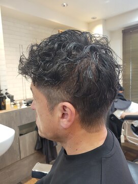 ネオバーバースタイルパラディソ(NeoBarberStylePARADISO) メンズツーブロックパーマ