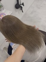 アールシリウス(R,SIRIUS)&nbsp;ブリーチ2回から出来るオリーブベージュ