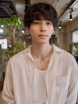 キュー(Cue_) ツイストマッシュスパイラルパーマシャドウパーマアップバング