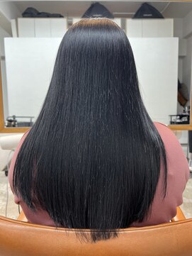 フィルム(FiLMs) 酸性ストレートで叶えるナチュラル艶ロング
