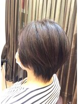 美容室ヒラトヤ 都南店&nbsp;脱白髪染めステップボーンカット白髪染めコンパクトショート