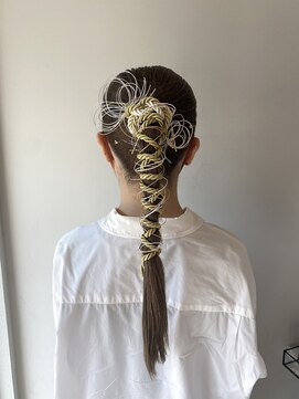 ムーム(Momb) 前撮りアレンジ