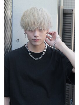 ネクストハラジュク(NEXT HARAJUKU) 【曲がる縮毛矯正】サーフカール刈り上げリバースセンターパート