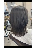 切りっぱなし　ミディアム　透明感