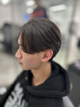 ラヴィズム 名駅店(LUVISM) 名古屋/メンズカット/メンズパーマ/ツイスパ/眉毛