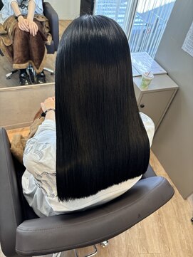 ジエクト ヴィシア(The Ect VIXIA) ブルーブラック 縮毛矯正 巻ける縮毛 ロング ストレート