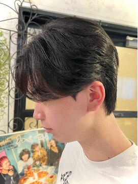 アドール(ADOR) #ニュアンスパーマ#栄韓国メンズヘア#シースルーマッシュ