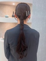 ヴィサージュアクト(VISAGE a.c.t)&nbsp;タイトポニーアレンジ