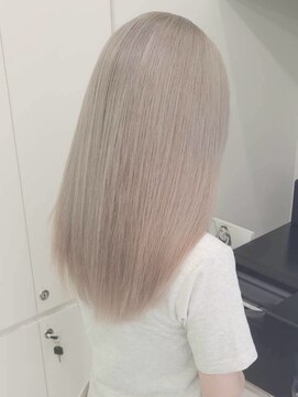 エニフォーイーストハム(Eni for eastham) ケアブリーチ/ハイトーン/ホワイト/デザインカラー/セミロング