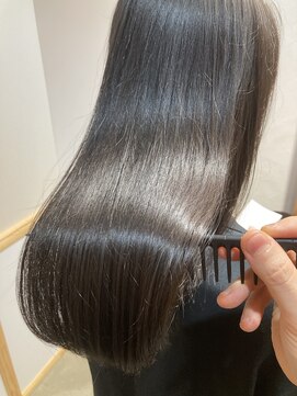 ユーリカ リチェルコ 四天王寺前夕陽ケ丘店 髪質改善トリートメント