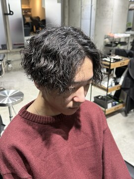 ハイプ(HYPE) フェザーパーマ/センターパート/シャドウパーマ/眉毛