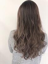 ラヴェストバイフレイスウェル(LOVEST by frace well)&nbsp;《LOVEST甲村》ハイライトで作るグレージュグラデーション