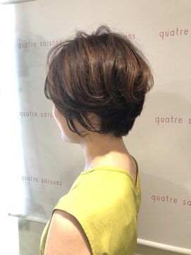 キャトルセゾン(quatre saisons) 絶壁克服ショートボブ×アッシュブラウン