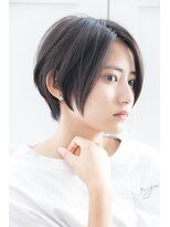 リル 8F 銀座(Rire)&nbsp;【Rire-リル銀座-】大人女性にオススメ前下がりボブ