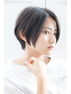 リル 8F 銀座(Rire) 【Rire-リル銀座-】大人女性にオススメ前下がりボブ