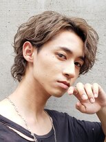 フィフス 原宿(fifth)&nbsp;ツイストスパイラルパーマ耳かけツーブロックセンターパート