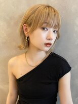 トルネード(TORNADO) 大人可愛い 20代30代 切りっぱなしボブ ベージュカラー A1026