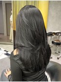 ワンカールレイヤー ロングヘア 暗髪カラー