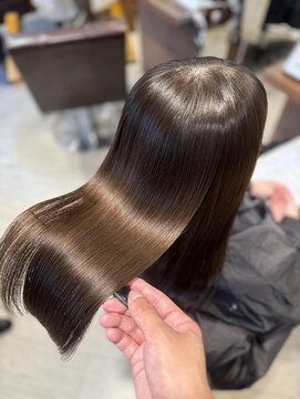 リー ルーチェ 布施(Lee Luce) こだわり髪質改善/カラー