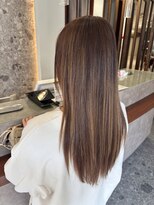 アース コアフュールボーテ 北小金店(EARTH coiffure beaute)&nbsp;こなれ感ハイライトカラー