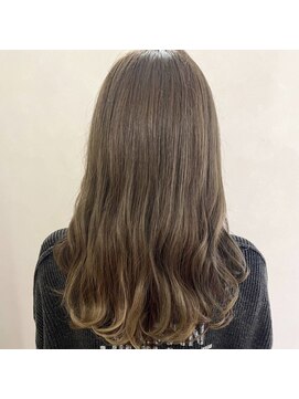 アンドワン 自由が丘(&ONE) オリーブグレー×ミディアムロング