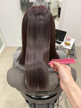 ミニムム バイ ヘアサロンリリ(minimum by hairsalon Re:li) サラツヤストレートのピンク系カラー