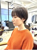 ナチュラルにまとまる丸みショート
