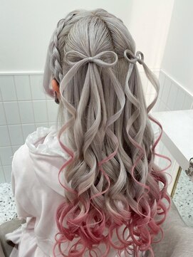 リルミー(Lilme) 【ヘアメ】後ろ姿盛れ!リボンハーフツイン♪_ユウ