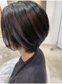 大人ショートボブ＆艶デザインカラー