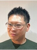 爽やかさ際立つ好印象アップバングショート