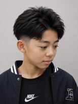 スター 稲沢店(STAR) 中学生フェードカット爽やかショート