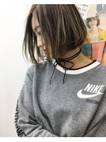 トロニー(TLONY)&nbsp;TLONY渋谷horiミニボブとハイライトカラー