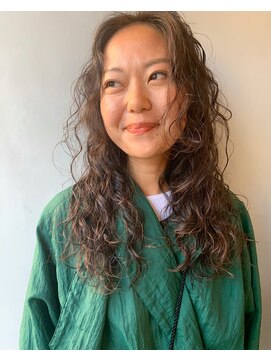 シュピール(Spiel) ロングパーマ