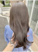 グレーベージュ×シルキーベージュ　Sac.恵比寿　栃木優佑