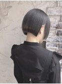 グレイアッシュ × 刈り上げミニボブ