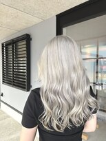 ワンバイワン(One×One)&nbsp;【杉林】ホワイトシルバー