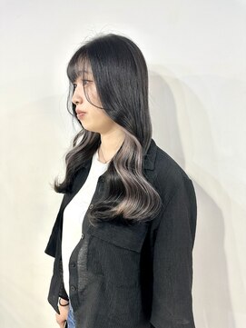 サクラ 岐阜(SAKURA) 色落ちまで楽しめるインナーカラー【ホワイトシルバー】