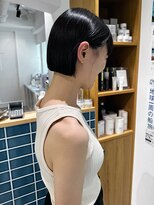 オーシャン(Ocean)&nbsp;［Ocean Hair&Life 水田］パツっとミニボブ/暗髪ヘア