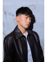 トライブ(TRIBE)&nbsp;LOWフェード×ツイストパーマ